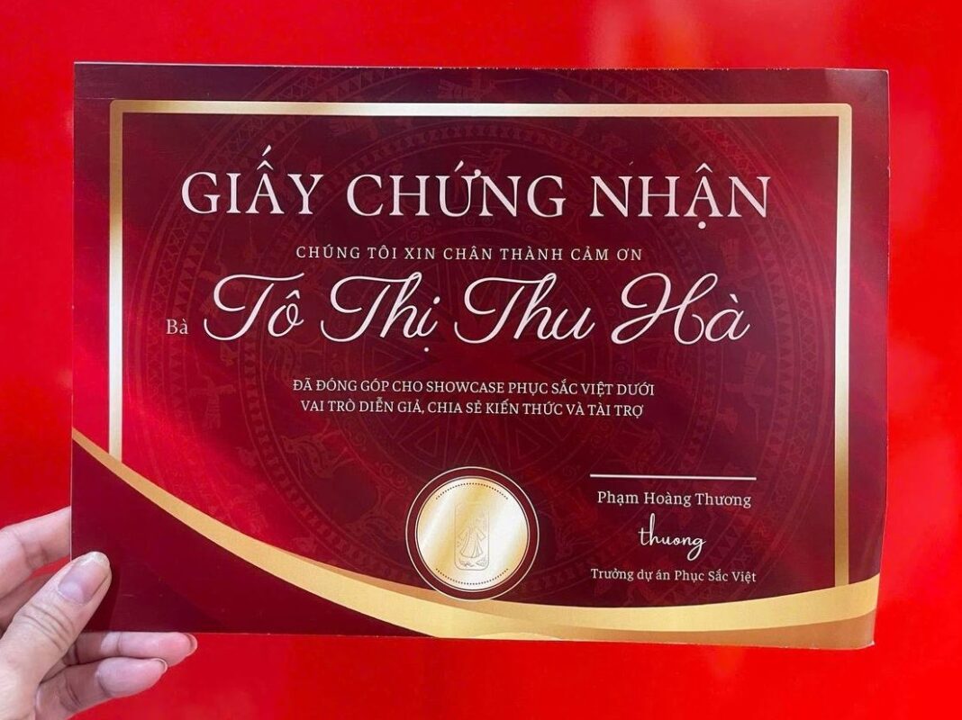 Giấy chứng nhận 3 Giay chung nhan dien gia To Thi Thu Ha chia se kien thuc va tai tro trien lam Phuc Sac Viet