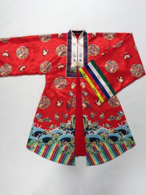 Bộ áo Nhật Bình nữ – đỏ đậm, chất liệu gấm thêu hoa văn phượng ổ