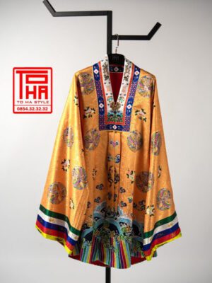 Bộ áo Nhật Bình nữ – vàng đậm, chất liệu gấm thêu hoa văn phượng ổ