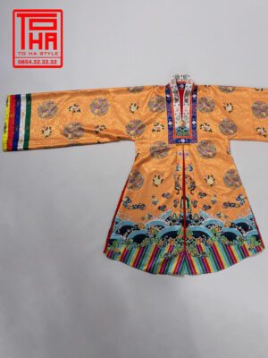 Bộ áo Nhật Bình nữ – vàng đậm, chất liệu gấm thêu hoa văn phượng ổ