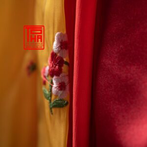 Thiết kế, may đo và cho thuê cổ phục Việt Nam & Việt phục tại Tô Hà Style 14 Áo Đối Khâm màu vàng cam thêu hoa (khoác ngoài), phối cùng áo Giao Lĩnh màu đỏ và yếm đụp màu đỏ