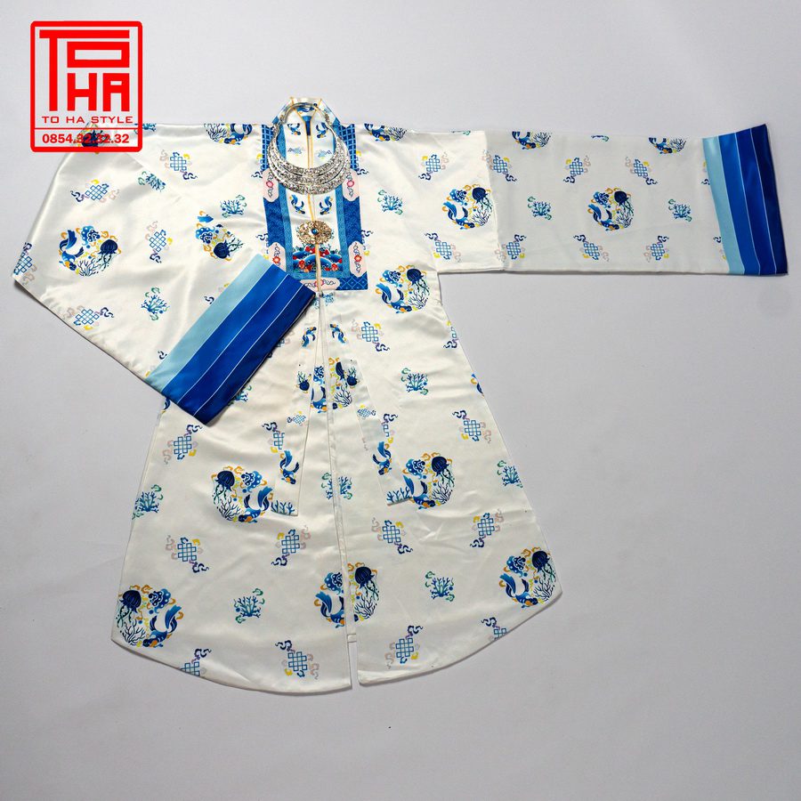 áo Nhật Bình nữ – trắng, vải tafta in họa tiết ngư quần hội (3) ao Nhat Binh nu – trang vai tafta in hoa tiet ngu quan hoi 3