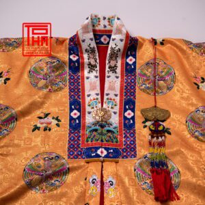 Thiết kế, may đo và cho thuê cổ phục Việt Nam & Việt phục tại Tô Hà Style 16 áo Nhật Bình cho nữ màu vàng đậm, chất liệu gấm thêu hoa văn phượng ổ