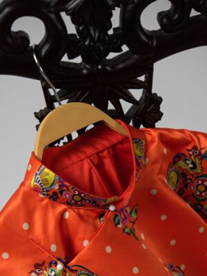 Bộ áo Ngũ Thân - Cam, chất liệu vải tafta in họa tiết ổ phượng cung đình