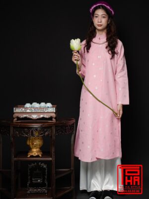 Cho thuê áo Ngũ Thân nữ - hồng phấn, chất liệu gấm họa tiết hoa văn cát tường