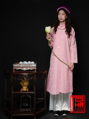 Cho thue ao Ngu Than nu hong phan chat lieu gam hoa tiet hoa van cat tuong 2