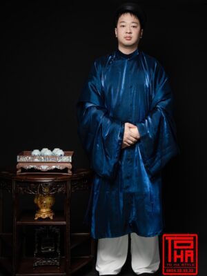 Cho thue ao Tac xanh lam dam chat lieu gam 4