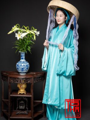 Cho thue bo ao Doi Kham ao Giao Linh yem dup xanh ngoc chat lieu gam 4