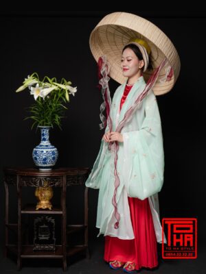 Cho thuê bộ áo Đối Khâm xanh ngọc thêu hoa – áo Giao Lĩnh đỏ – yếm đụp đỏ