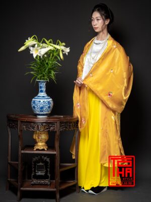 Cho thue bo ao Giao Linh vang – yem dup trang chat lieu gam theu hoa 4