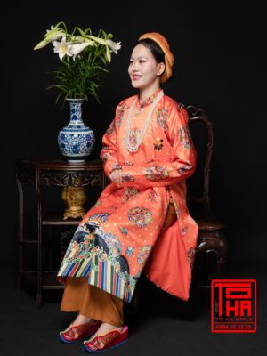 Cho thuê bộ áo Ngũ Thân - Cam đào, chất liệu vải tafta in họa tiết ổ phượng cung đình