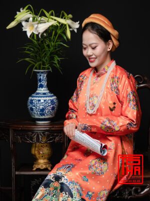 Cho thuê bộ áo Ngũ Thân - Cam đào, chất liệu vải tafta in họa tiết ổ phượng cung đình