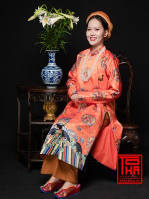 Cho thue bo ao Ngu Than Cam dao chat lieu vai tafta in hoa tiet o phuong cung dinh 3