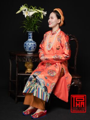 Cho thue bo ao Ngu Than Cam dao chat lieu vai tafta in hoa tiet o phuong cung dinh 5