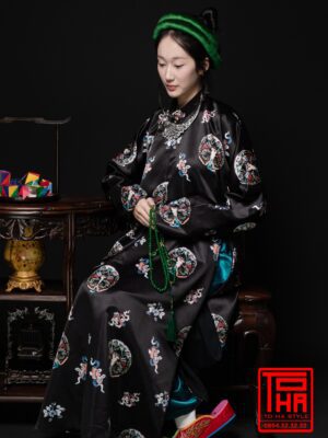 Cho thuê bộ áo Ngũ Thân - Đen, chất vải tafta in họa tiết ổ én