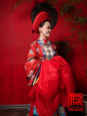 Cho thue bo ao Nhat Binh Nu do tuoi chat lieu gam theu hoa tiet phuong va hoa dao 3