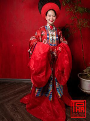 Cho thue bo ao Nhat Binh Nu do tuoi chat lieu gam theu hoa tiet phuong va hoa dao 5