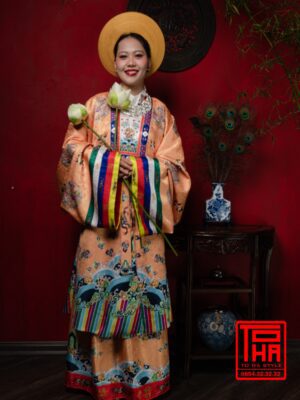 Cho thuê bộ áo Nhật Bình - cam đào, chất liệu gấm thêu họa tiết ổ phượng