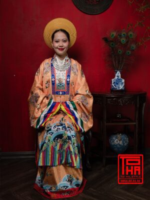 Cho thuê bộ áo Nhật Bình - cam đào, chất liệu gấm thêu họa tiết ổ phượng