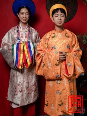 Cho thuê bộ áo Nhật Bình - hồng phấn, chất liệu gấm thêu hoa